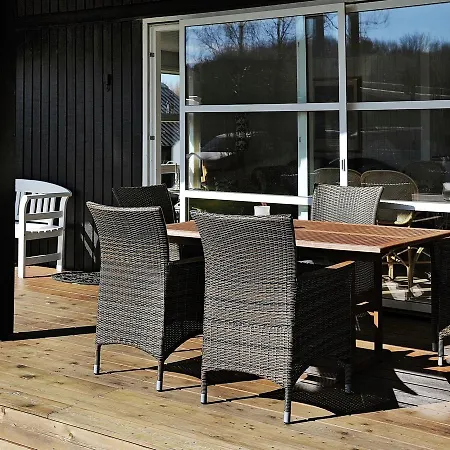 Two-bedroom Holiday In Svendborg 4 *