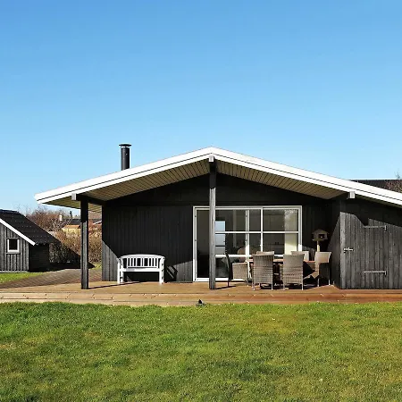 Two-bedroom Holiday In Svendborg 4 Thurø By